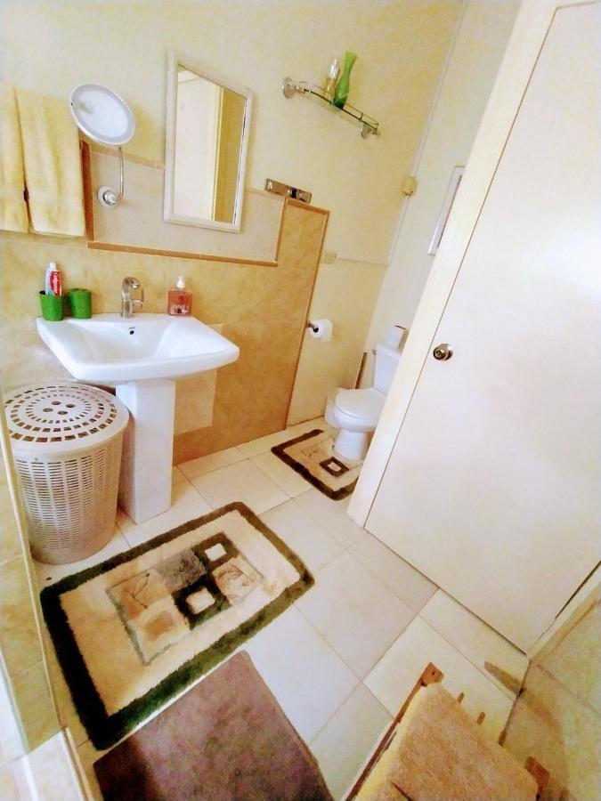 Gables Vacation Rentals With Private Gated Parking Onsite Knockpatrick Esterno foto