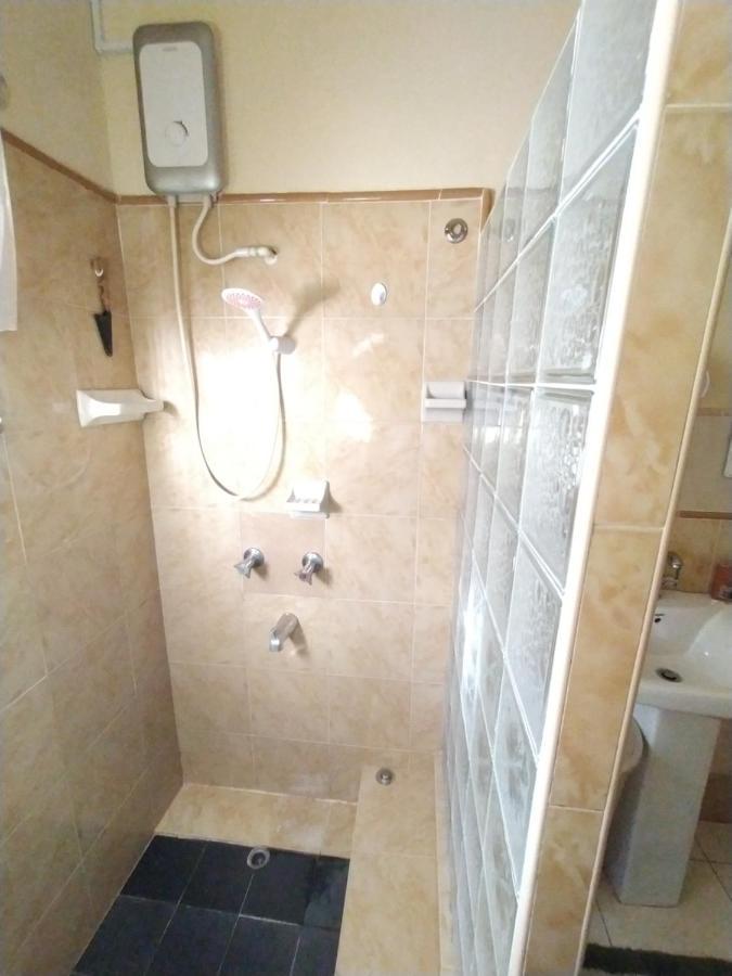 Gables Vacation Rentals With Private Gated Parking Onsite Knockpatrick Esterno foto
