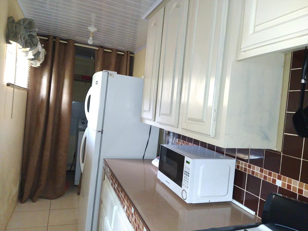 Gables Vacation Rentals With Private Gated Parking Onsite Knockpatrick Esterno foto