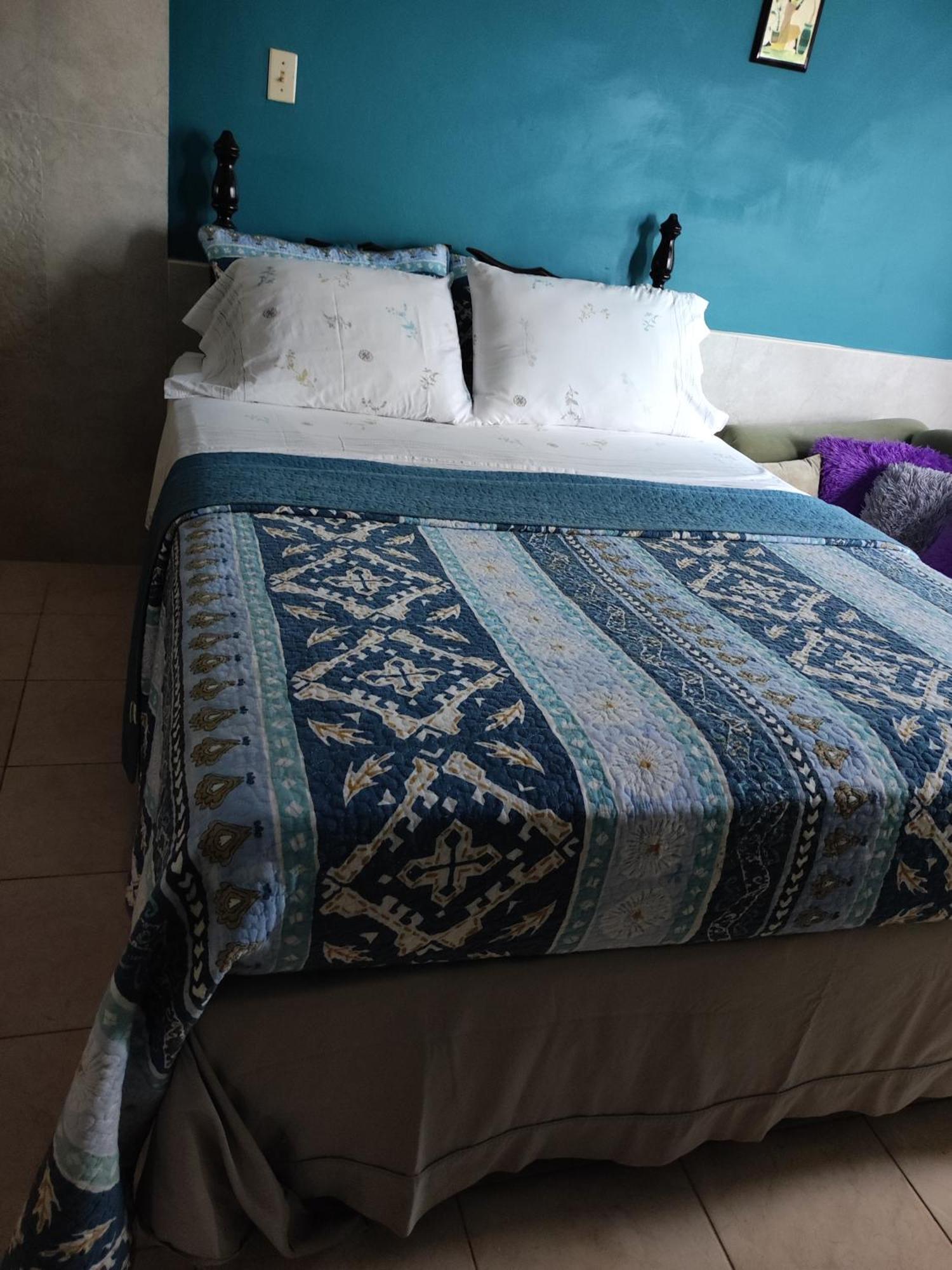 Gables Vacation Rentals With Private Gated Parking Onsite Knockpatrick Esterno foto